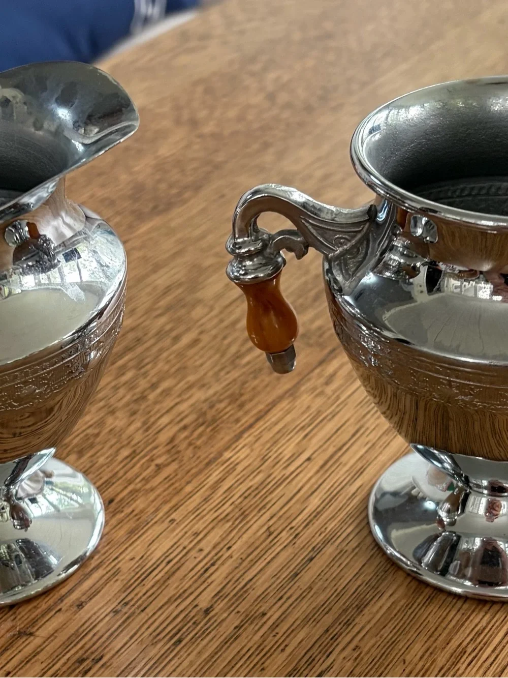 Source Unknown matching silver